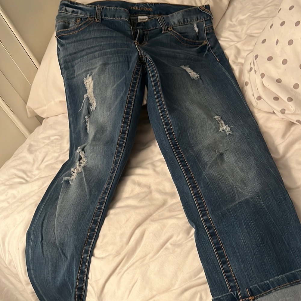 Maurices brand. Skinny jeans. Size 7/8.